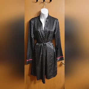 Perfect Condition Apt 9 Silky Robe